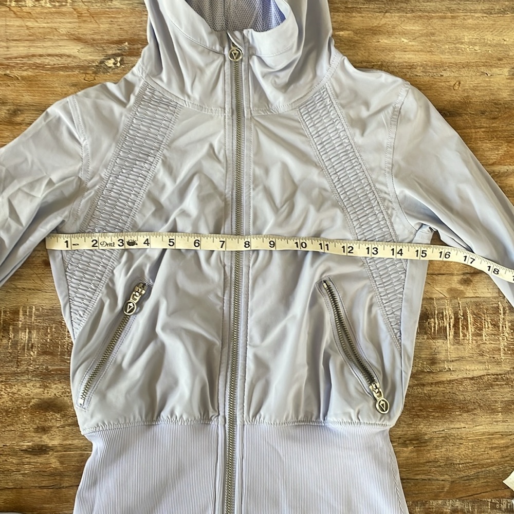 Ivivva jacket - Picture 9 of 11